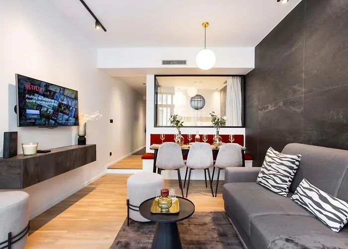 Cmg Jacques /pantheon דירה