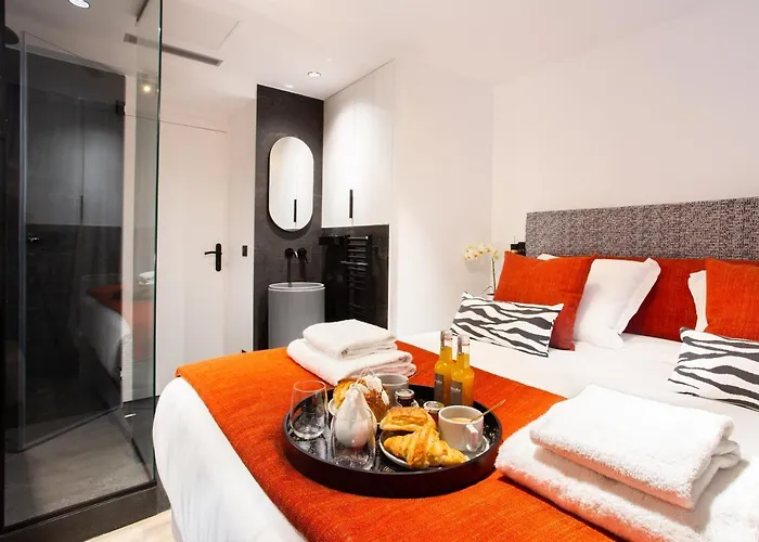 Cmg Jacques /pantheon דירה *